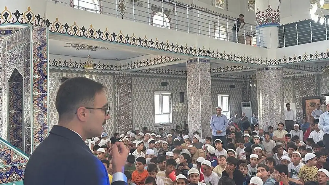 Sincik'te Yaz Kur'an kursu kapanış programı düzenlendi