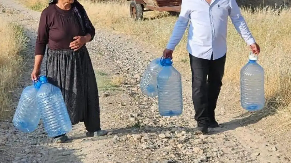 Suları akmayan köylüler çözüm talebi