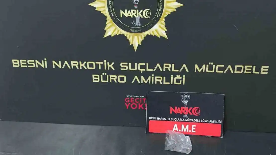 Şüpheli şahıslar üzerinde uyuşturucu ele geçirildi