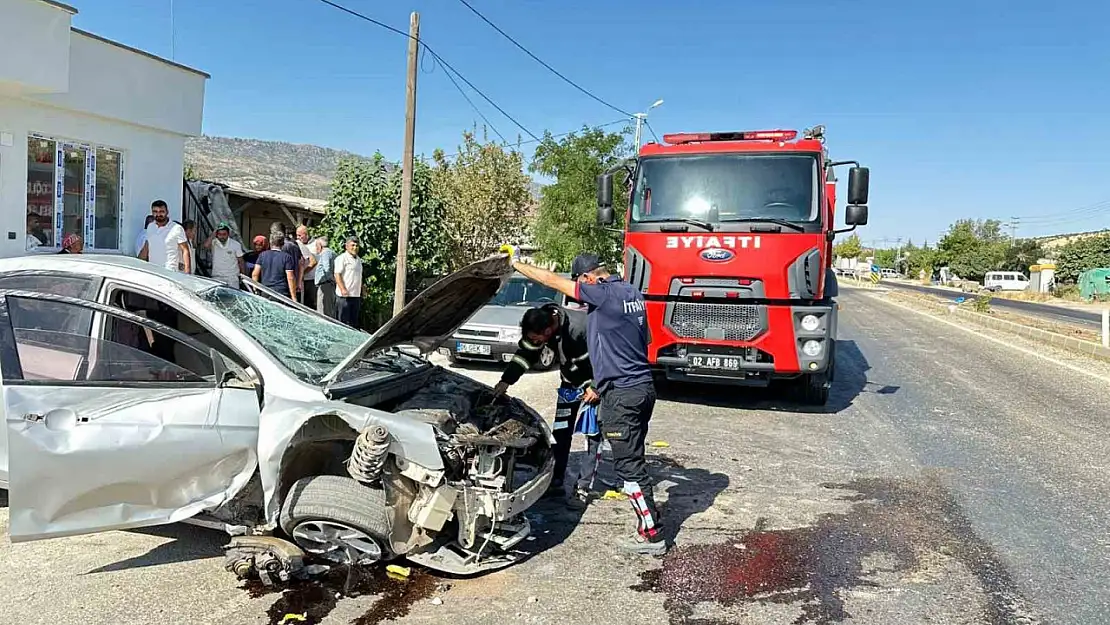 Takla atan otomobilin sürücüsü yaralandı