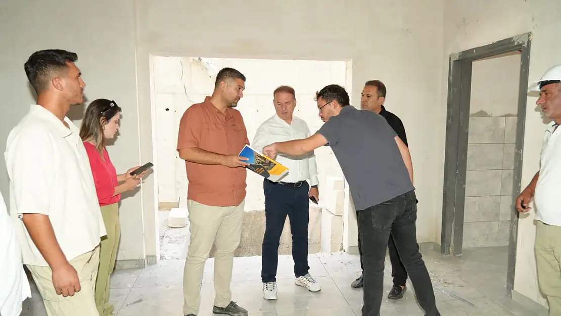 Tosun İndere toplu konut alanındaki okullarda incelemelerde bulundu