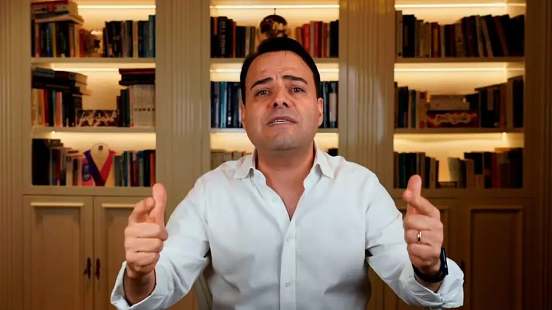 Ünlü profesör Özgür Demirtaş'tan kritik uyarı