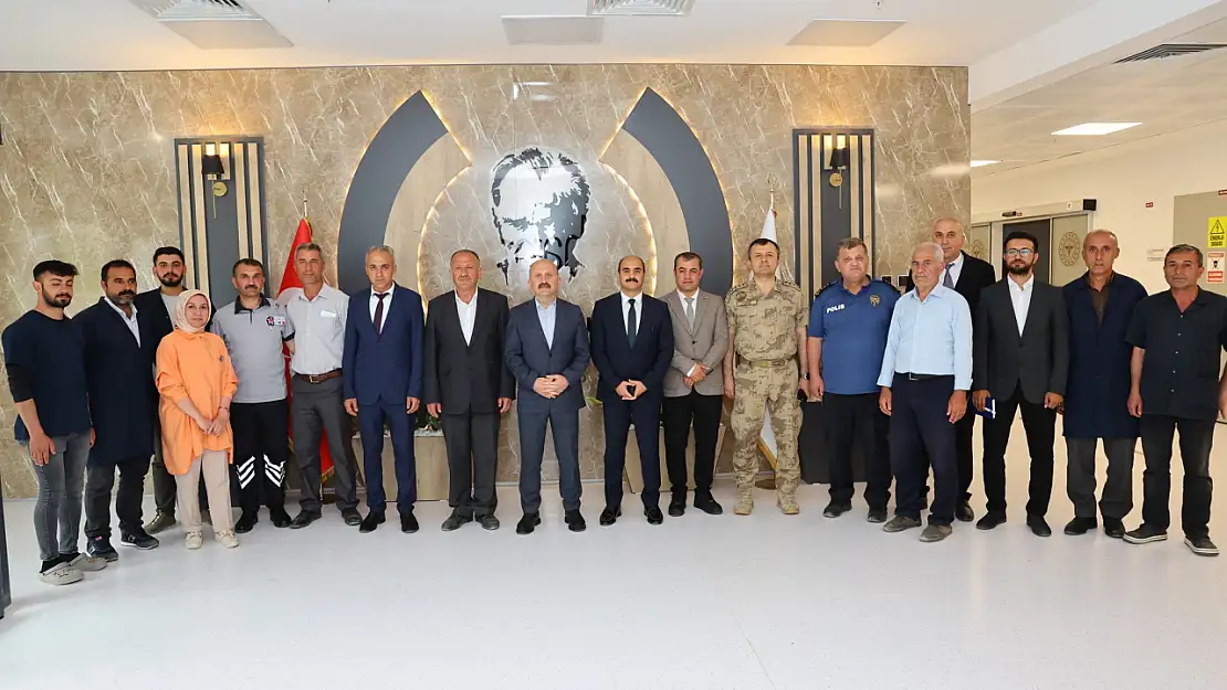 Vali Varol'dan Çelikhan Devlet Hastanesine ziyaret