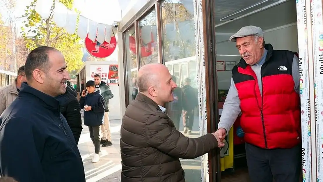 Vali Varol'dan geçici işyerlerine taşınan esnafa ziyaret