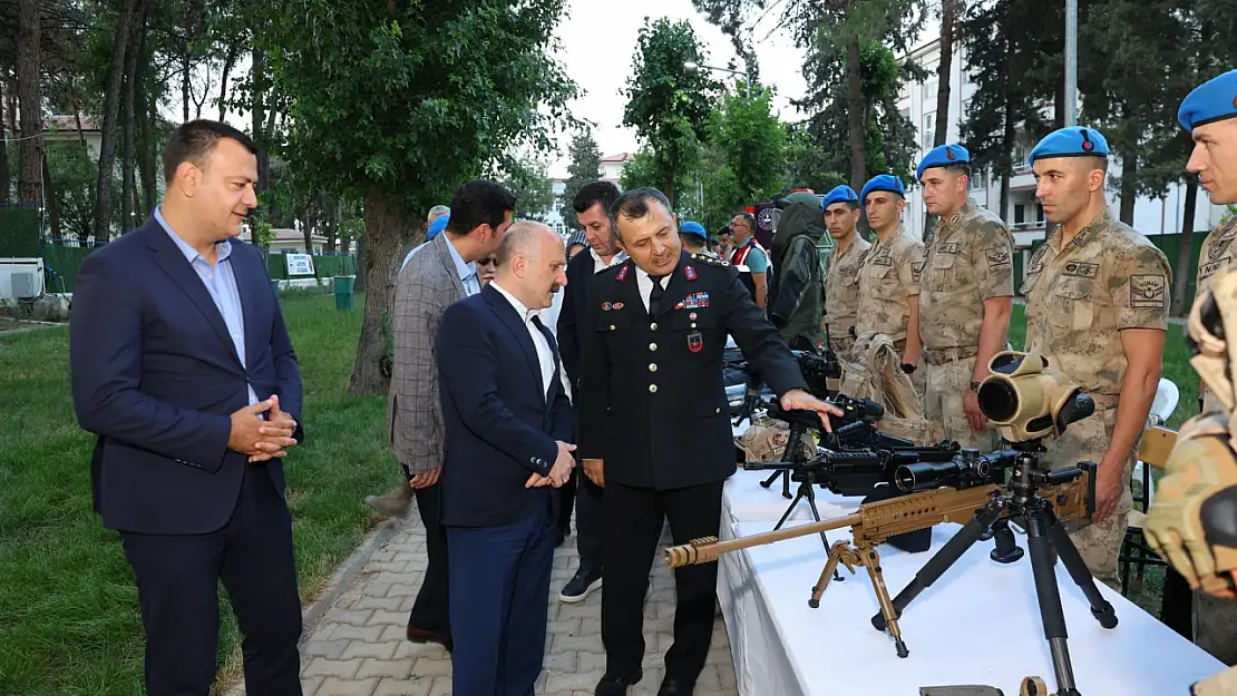 Vali Varol'dan İl Jandarma Komutanlığına ziyaret