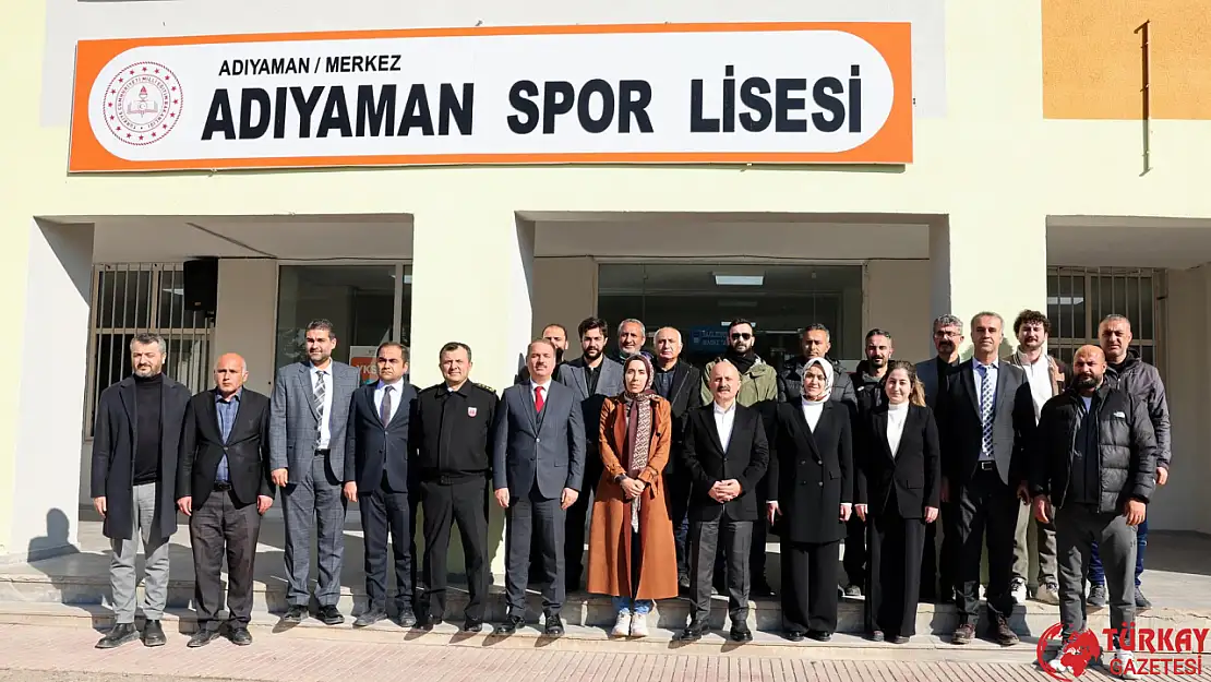 Vali Varol Spor Lisesi öğretmenleriyle bir araya geldi