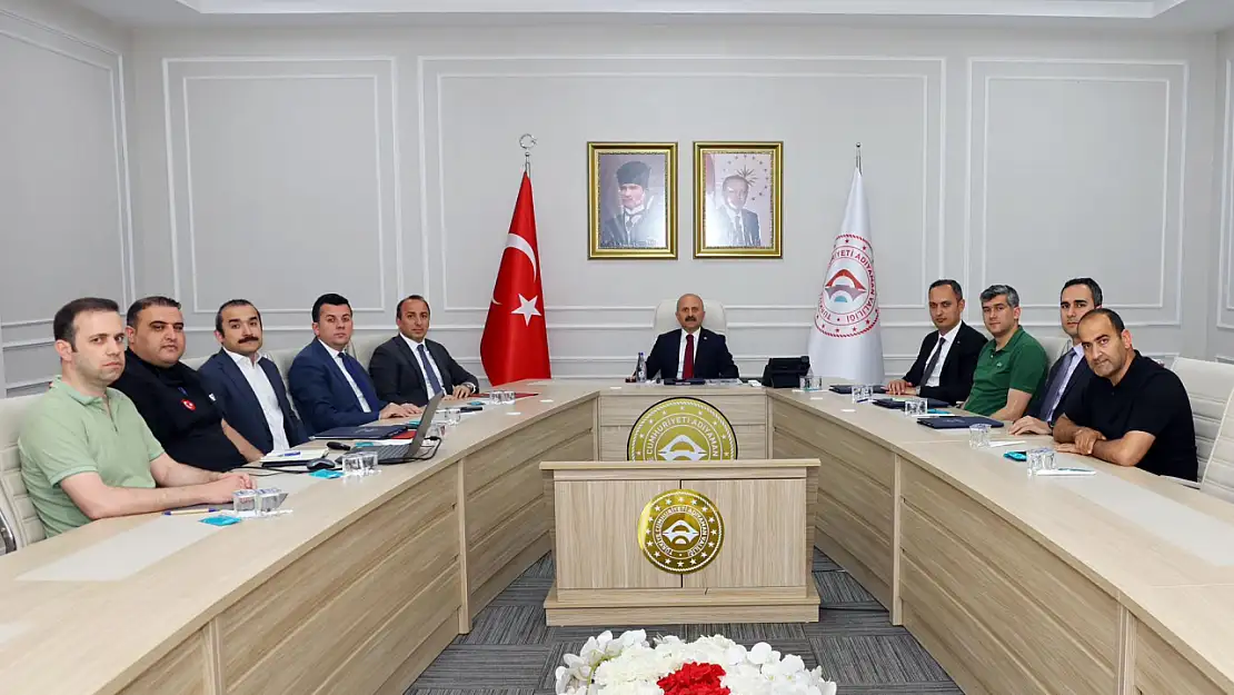 Vali yardımcıları haftalık değerlendirme toplantısı yapıldı