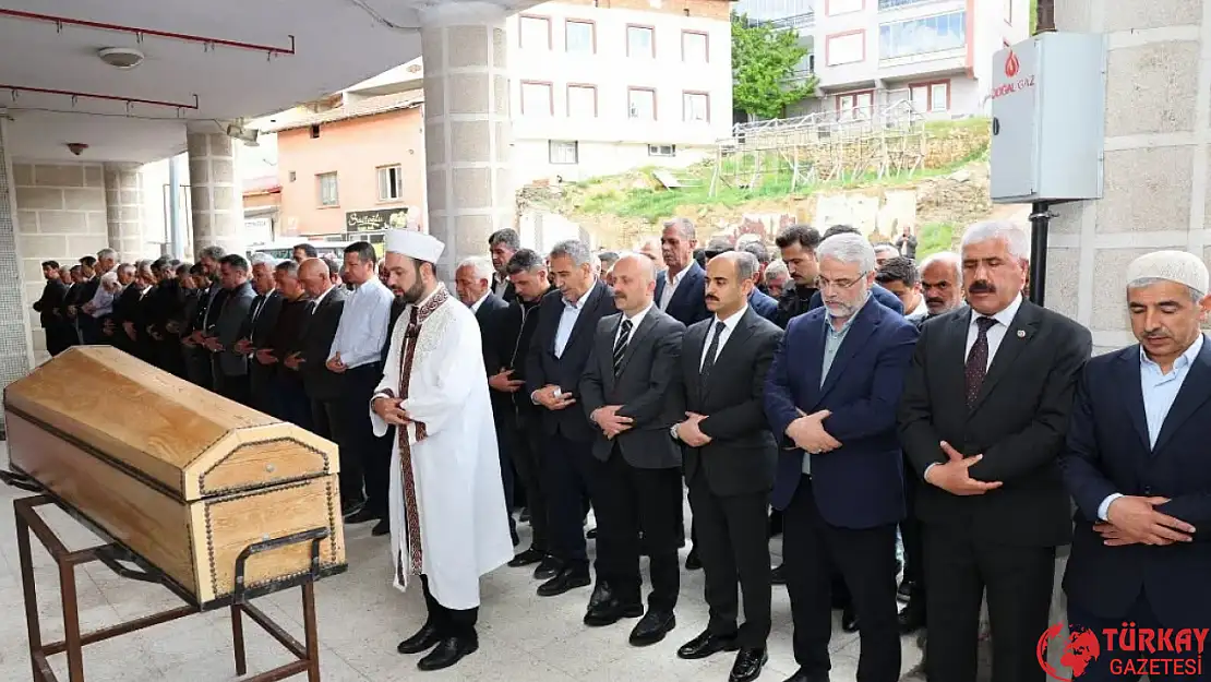 Vefat Eden İl Genel Meclis Üyesi Kan son yolculuğuna uğurlandı