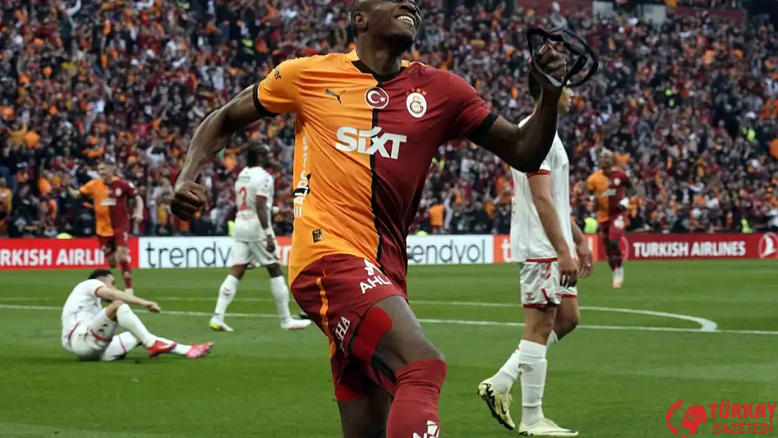Victor Osimhen'den kariyer gol rekoru