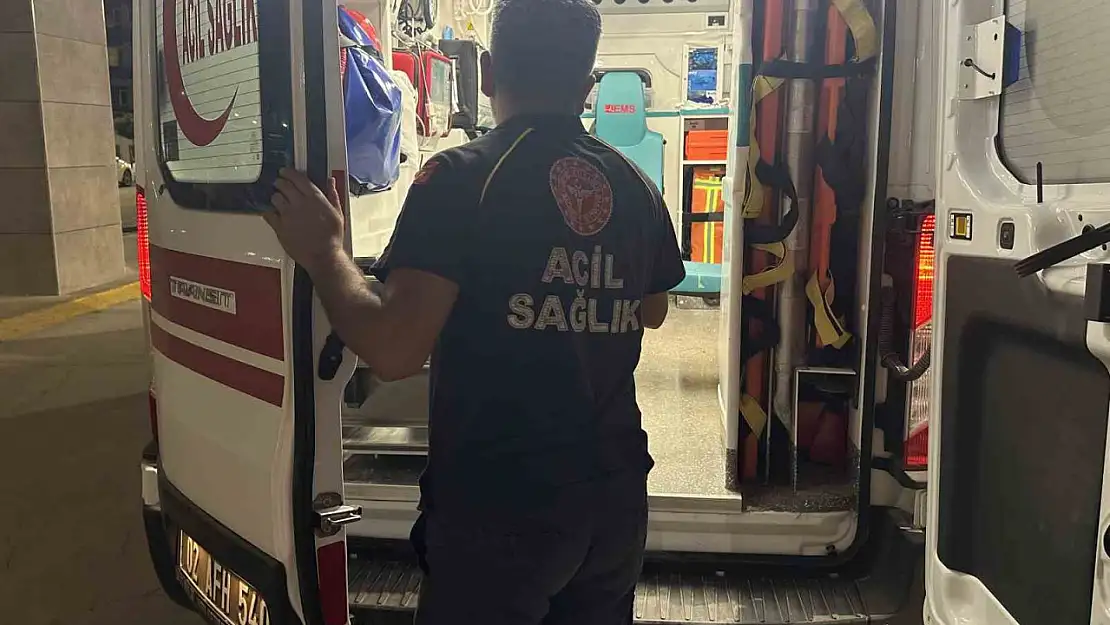 Yanlışlıkla fare zehri içen çocuk yaşam savaşı veriyor