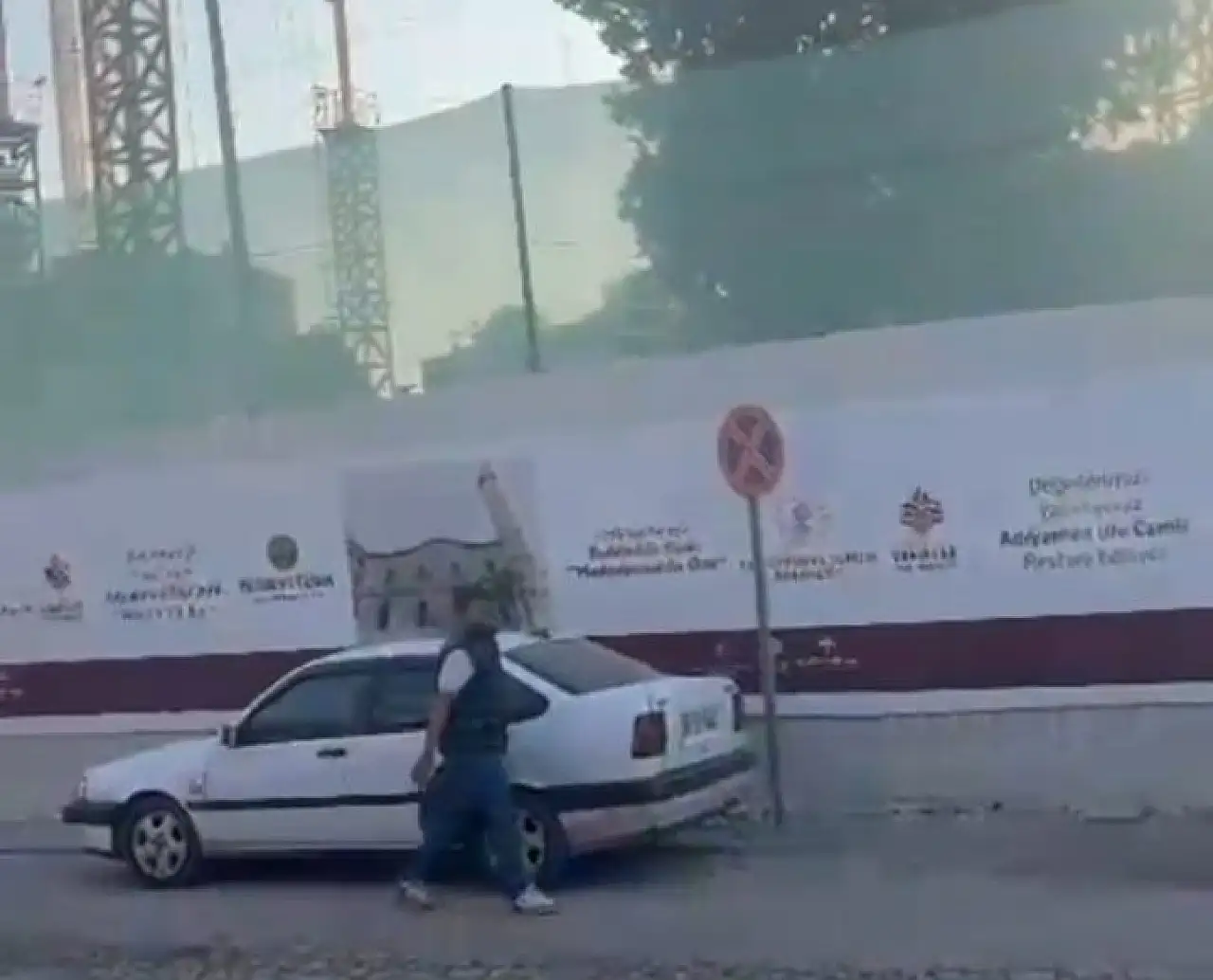 Ulucami Mahalle esnafından Toz tepkisi: Canımız gitti, kanser olup gideceğiz