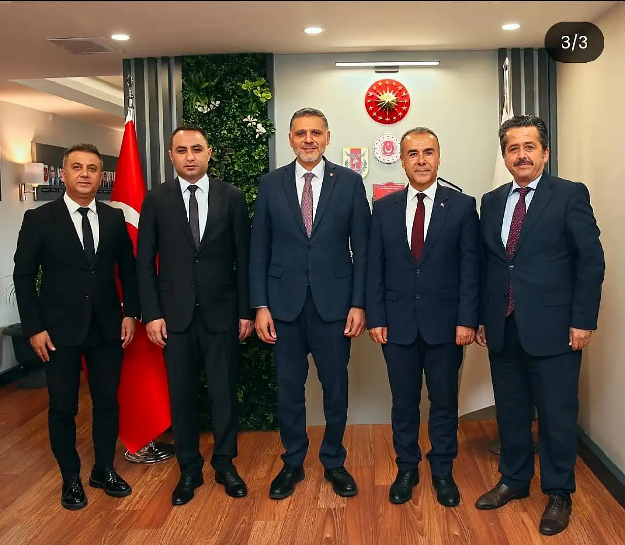 Besni ilçe Milli Eğitim Müdürü Demirel'e TSKGV'dan Altın Madalya