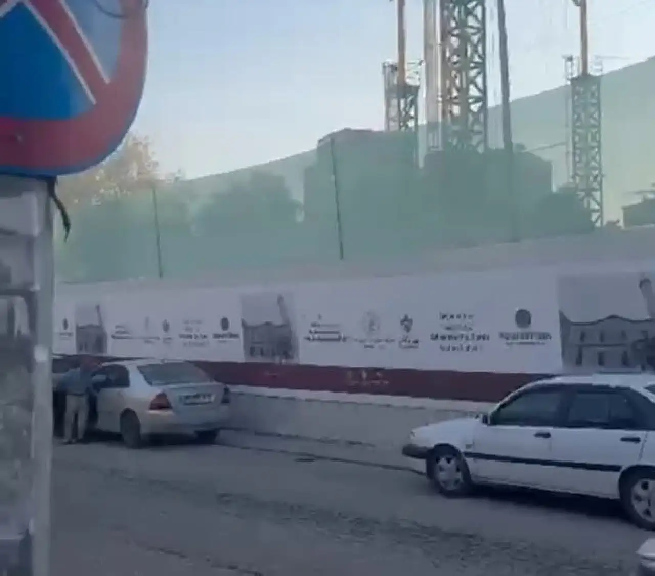 Ulucami Mahalle esnafından Toz tepkisi: Canımız gitti, kanser olup gideceğiz