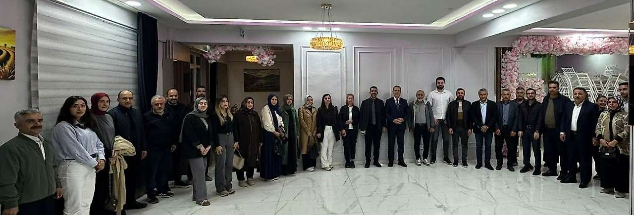 İl Müdürü Tosun Çelikhan'da görev yapan öğretmenlerle bir araya geldi