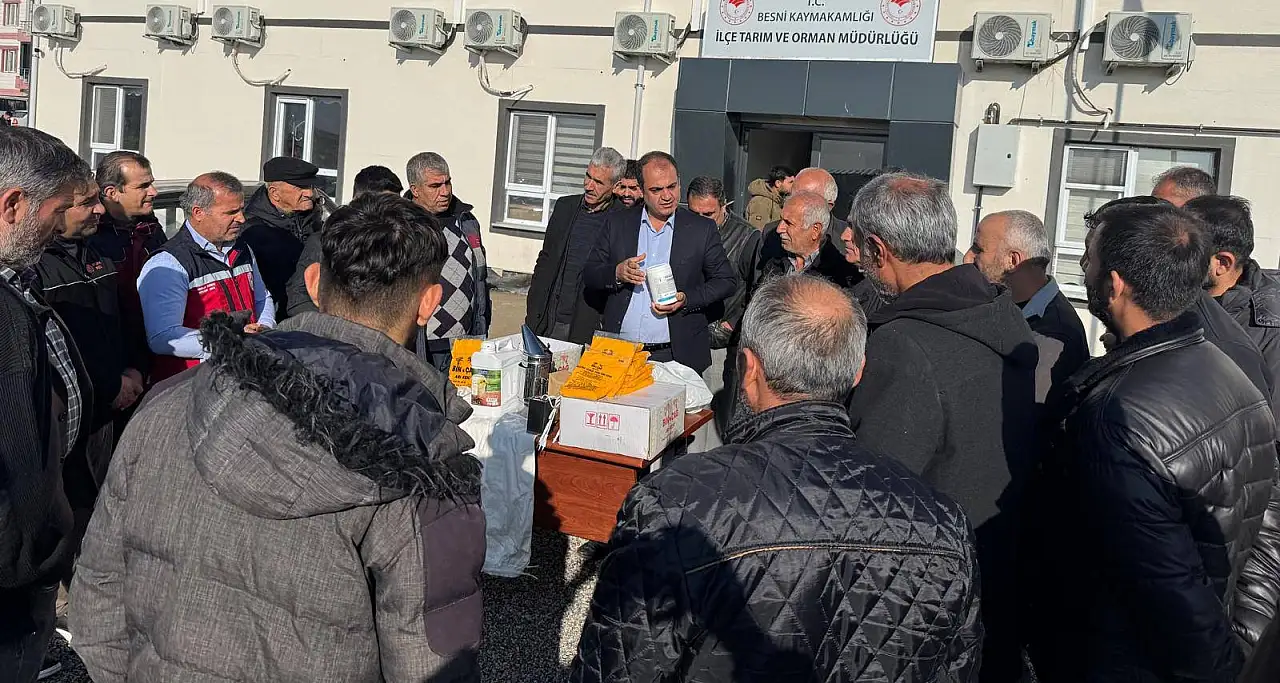 Besni'de Arı Yetiştiricilerine ekipman dağıtımı yapıldı