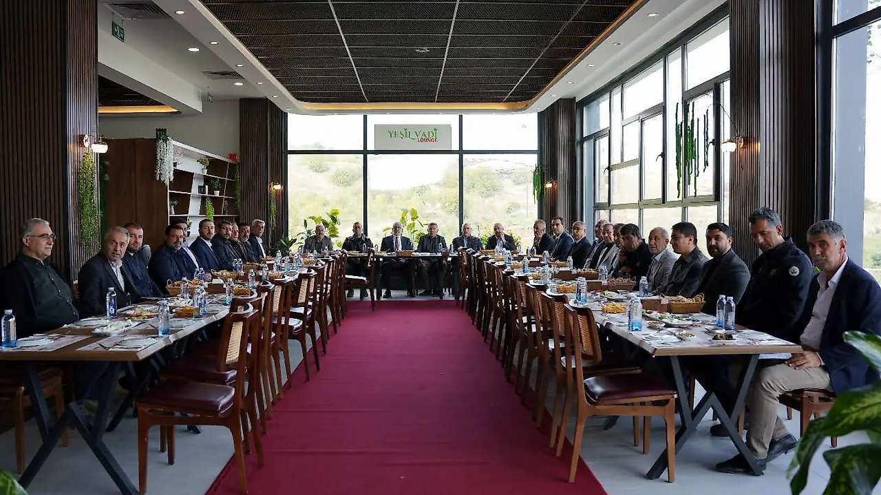 Başkan Hallaç Ortak gayemiz Kahta'ya hizmet