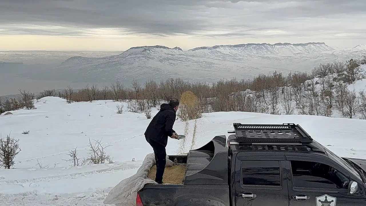 Başkan Aslan'dan kış gününde yürekleri ısıtan hareket