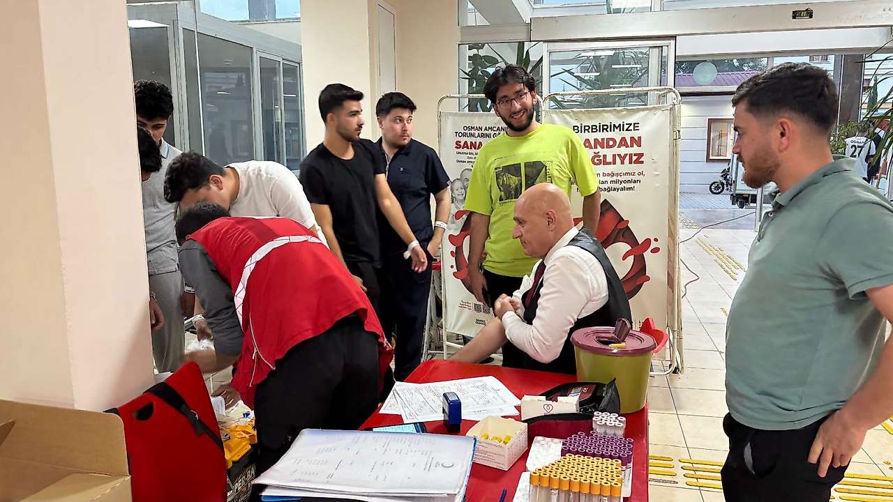 Adıyaman'da Öğrenci yurdunda 450 kişi kan bağışında bulundu
