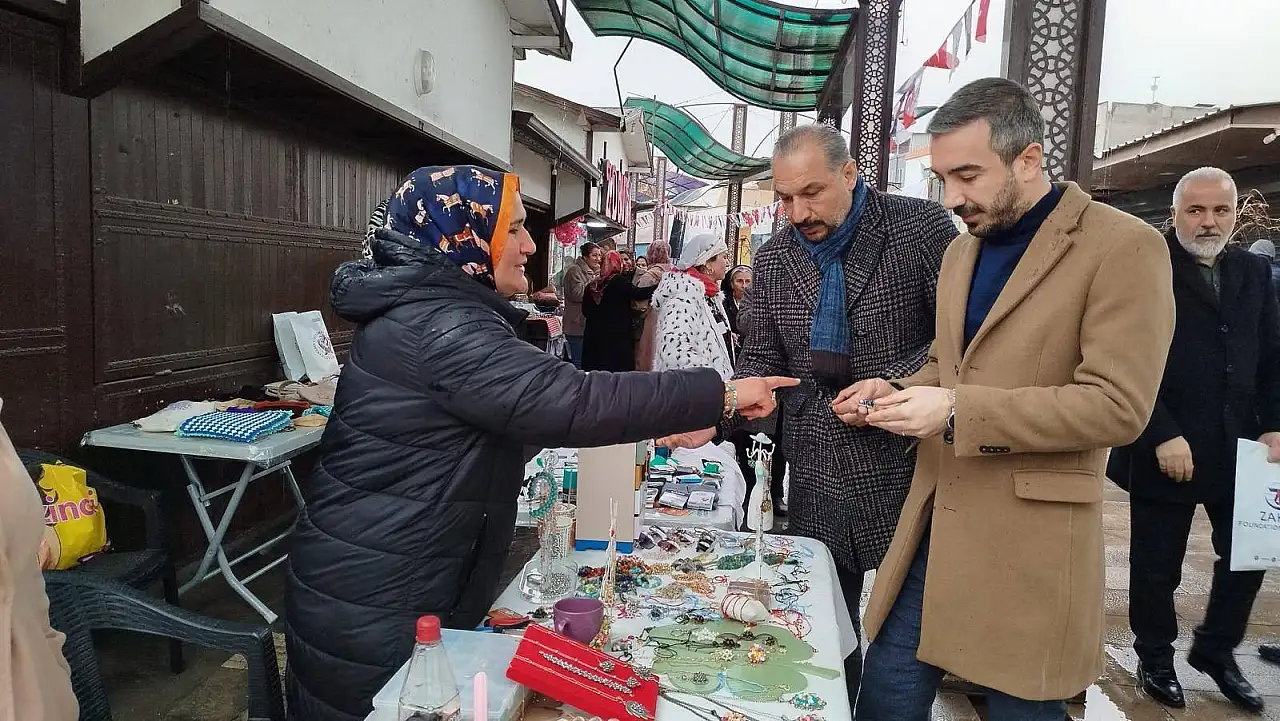 ATSO Heyeti Kale Sanat Sokağındaki etkinliğe katıldı