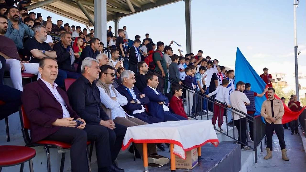 Kahta 02 Spor sezona galibiyetle başladı