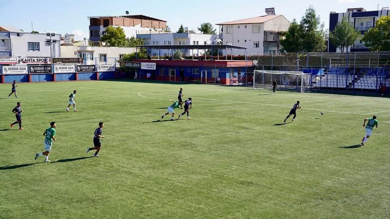 Kahta 02 Spor sezona galibiyetle başladı