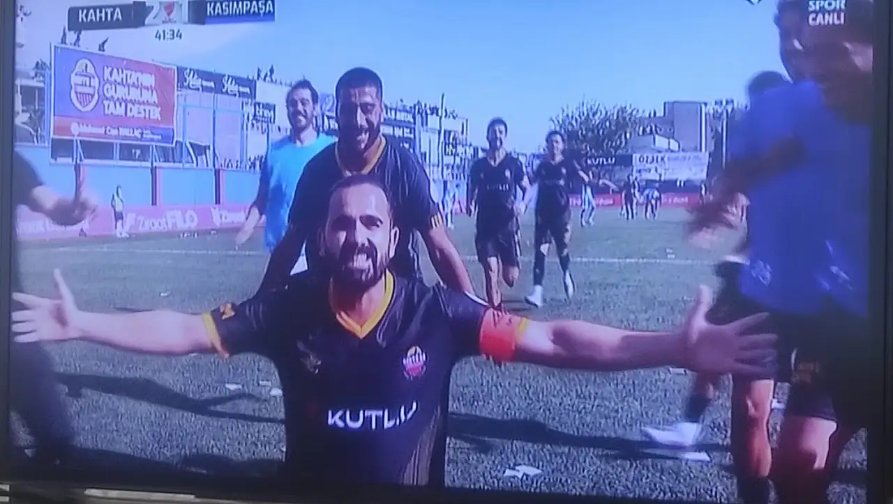 Kahta 02 Spor Ziraat Türkiye kupasında tarih yazdı