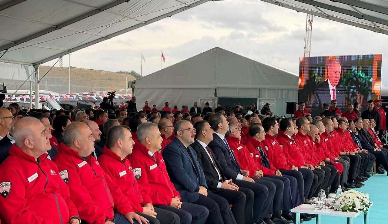 Milletvekili Özhan: Osman Gazi Yüzer Üretim Platformu milletimize hayırlı olsun