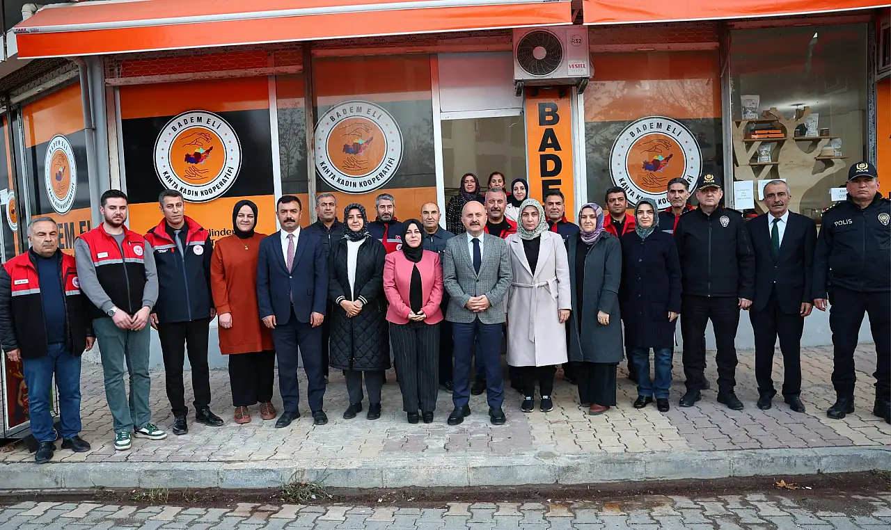 Kahta İlçesinde üretime kadın eli değdi