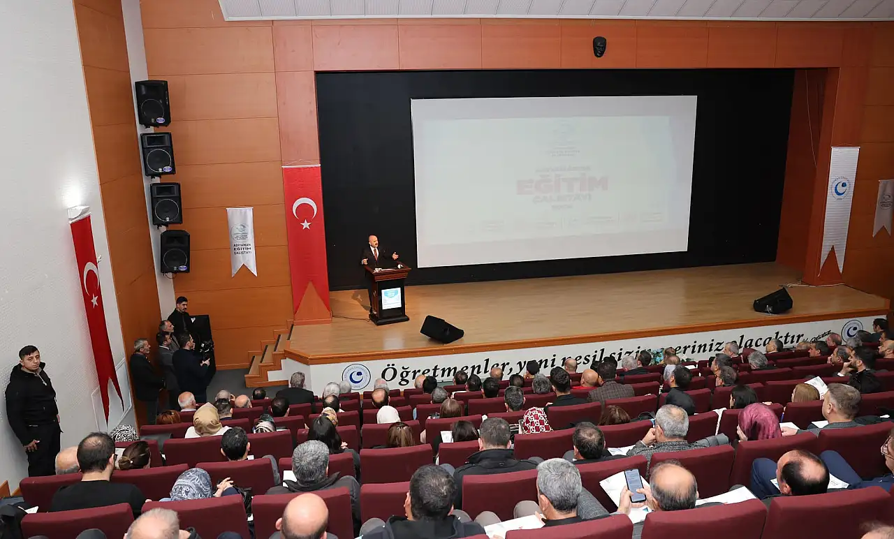 Adıyaman Üniversitesi'nde eğitim çalıştayı düzenlendi