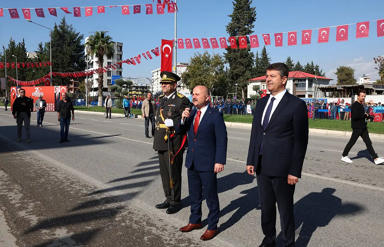 Adıyaman'da, Cumhuriyet'in 102. yılı coşkuyla kutlandı