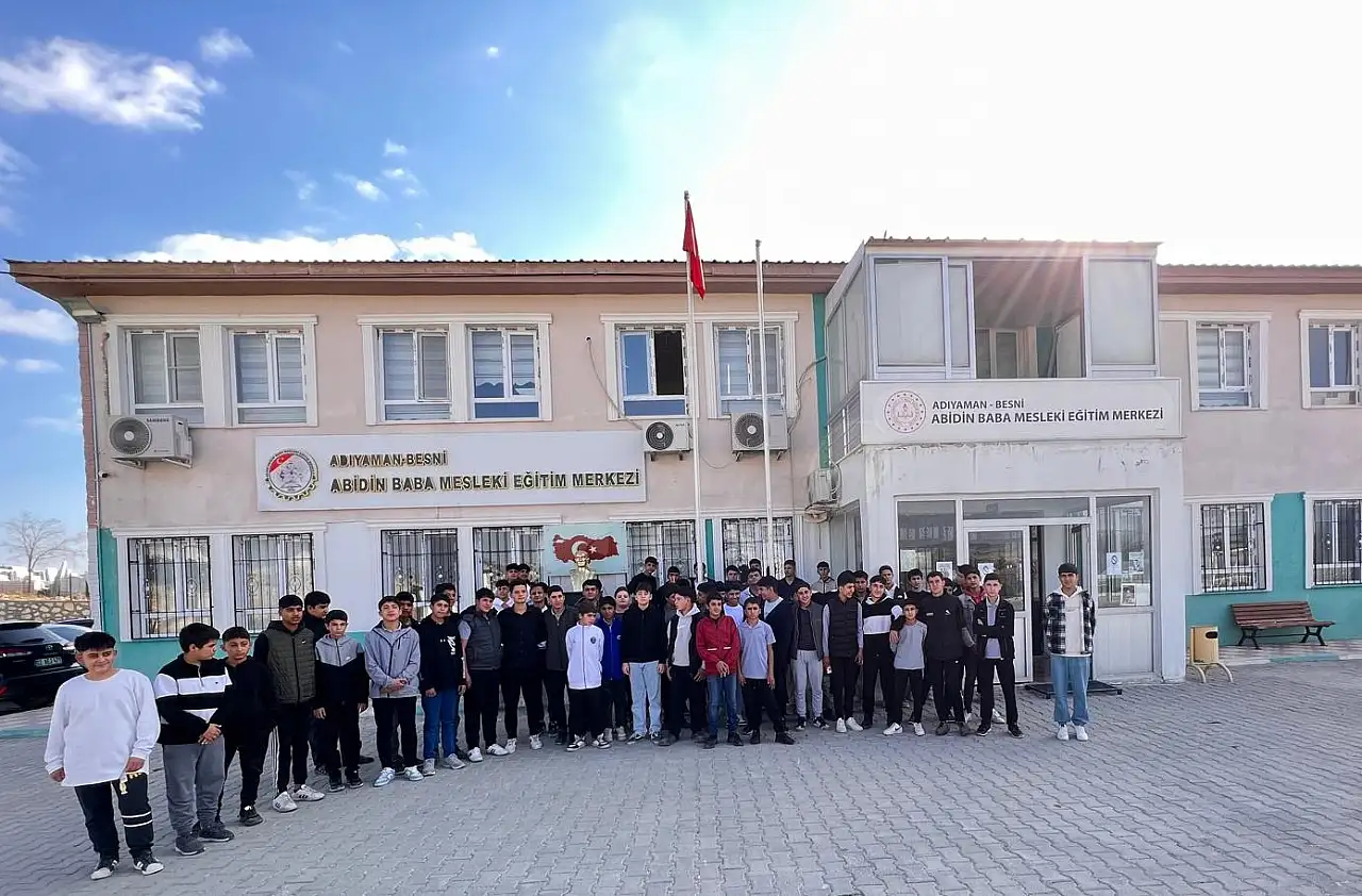 Besni'de Sanayi Sitesi ve Milli Eğitim El ele : Yeni ustalar yetişecek