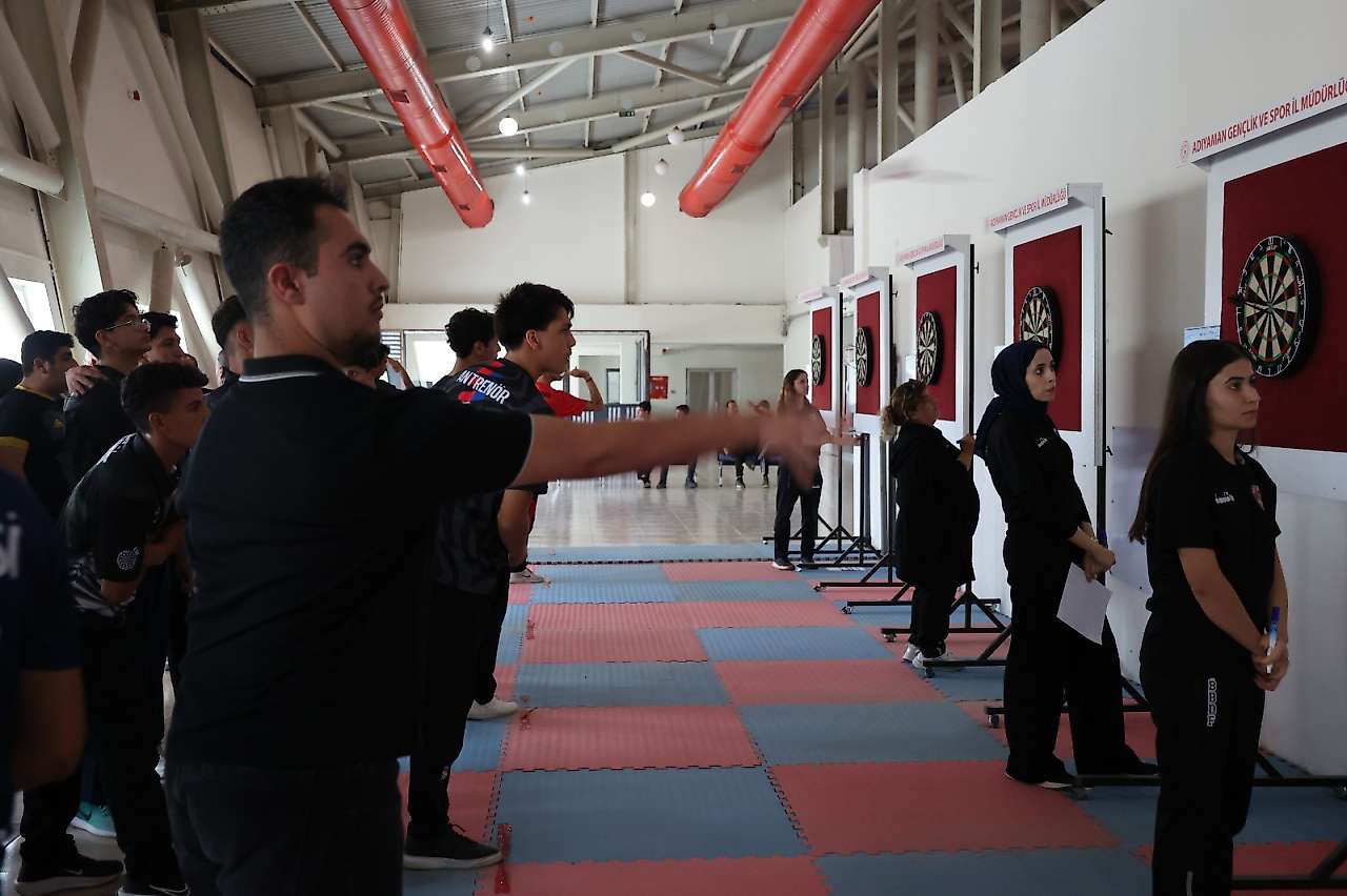Okul Sporları Sezonu Dart Müsabakalarıyla Başladı