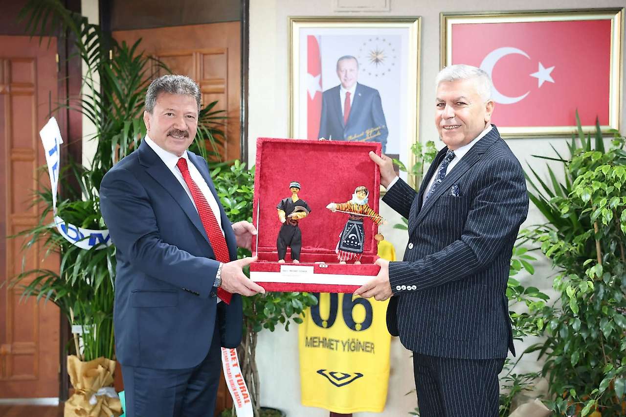 Adıyaman Esnaf Odaları Başkanlarından TESK Genel Başkanı Yiğiner'e ziyaret
