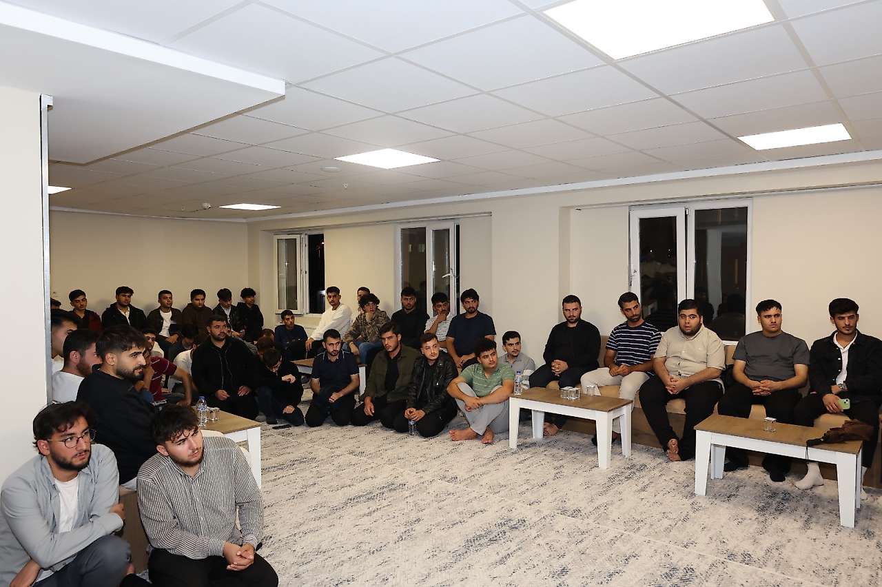 Veysel Karani Erkek Öğrenci Yurdunda Gönül Gönüle Hasbihal