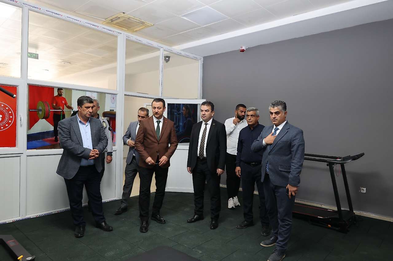 Şükrü Yılmaz Adıyaman'da Antrenörlerle Buluştu: Gündem Sporcuların gelişimi