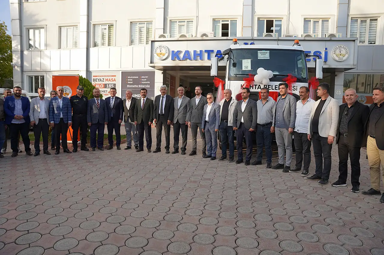 Kâhta Belediyesi Araç Filosuna 14 yeni araç daha katıldı