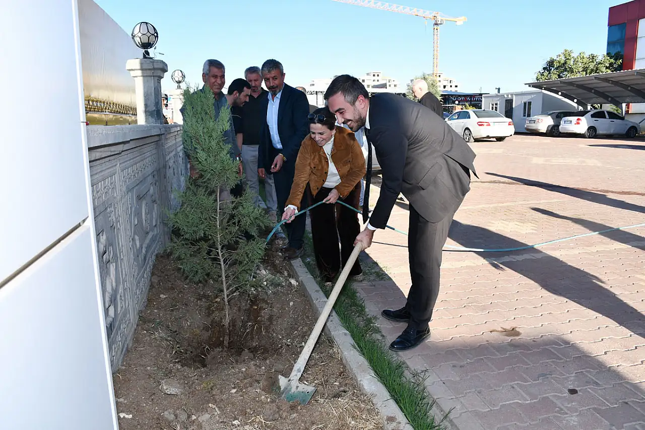 ATSO Meclis Üyeleri Fidan dikti