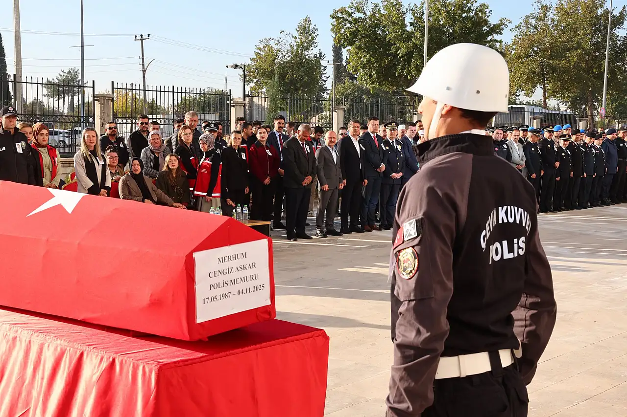 Kazada ağır yaralanan polis memuru hayatını kaybetti