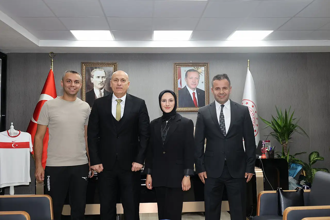 İl Müdürü Elüstü Melisa Karakaş'ı makamında ağırladı