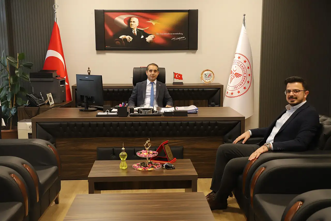 Tayini çıkan Başhekim Özbek'en İl müdürü Şirik'e veda ziyareti