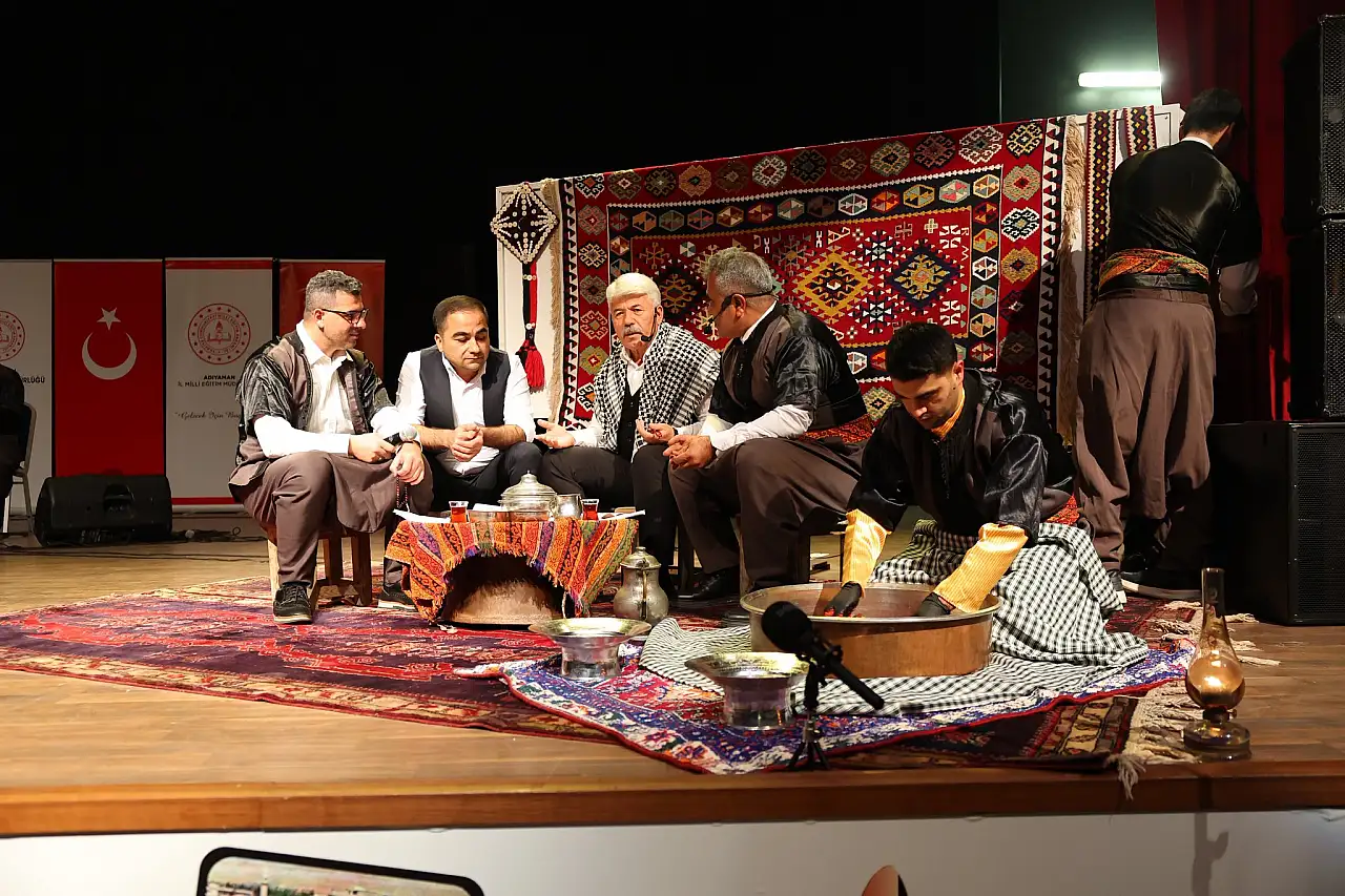 'Geçmişten Günümüze Adıyaman' ezgileri programı düzenlendi