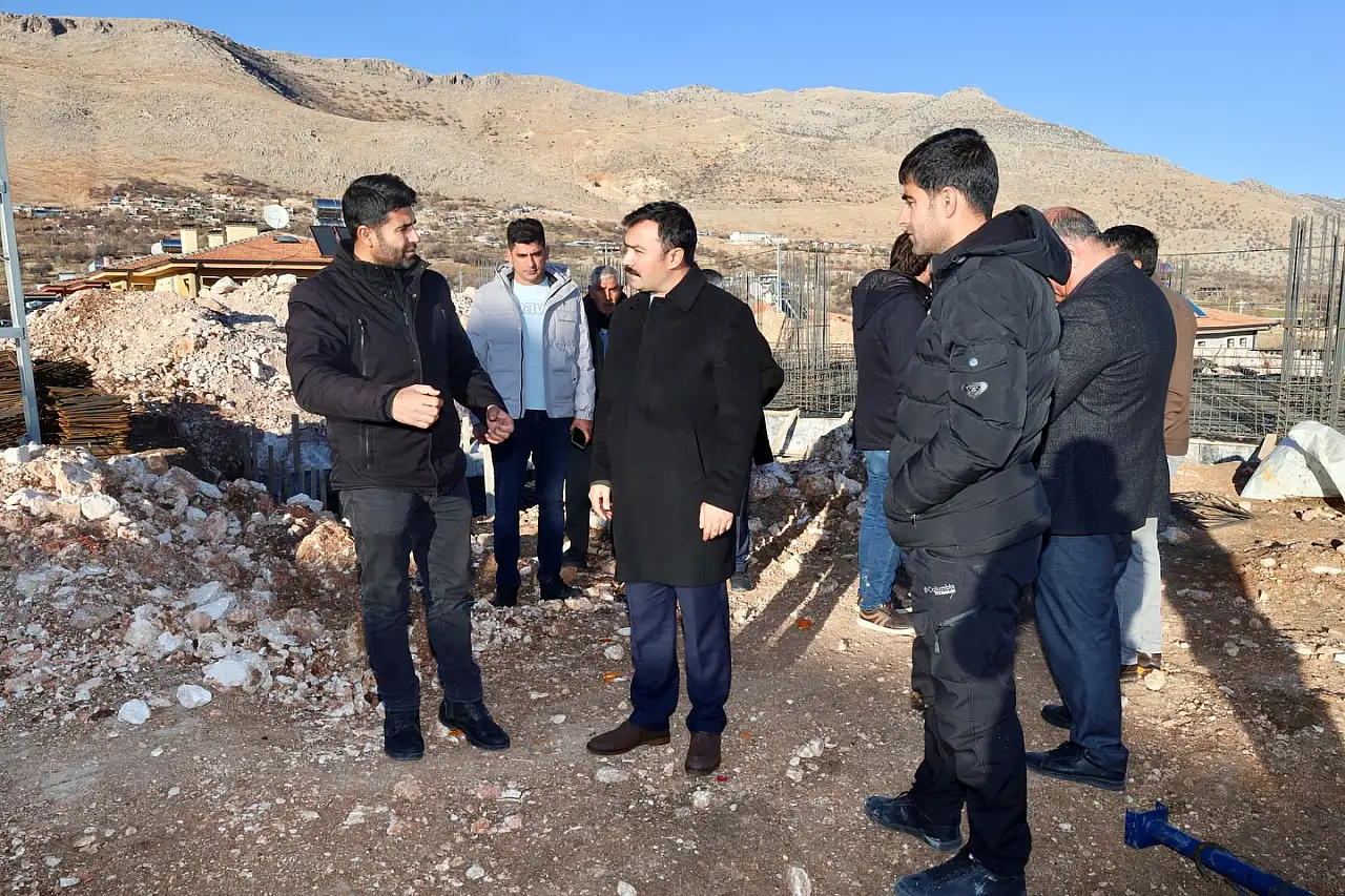 Kaymakam Soysal, deprem köy konutlarını yerinde incelendi