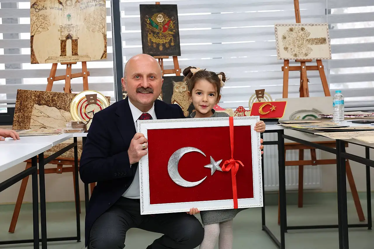 Vali Varol Gölbaşı Gençlik Merkezinde gençlerle bir araya geldi