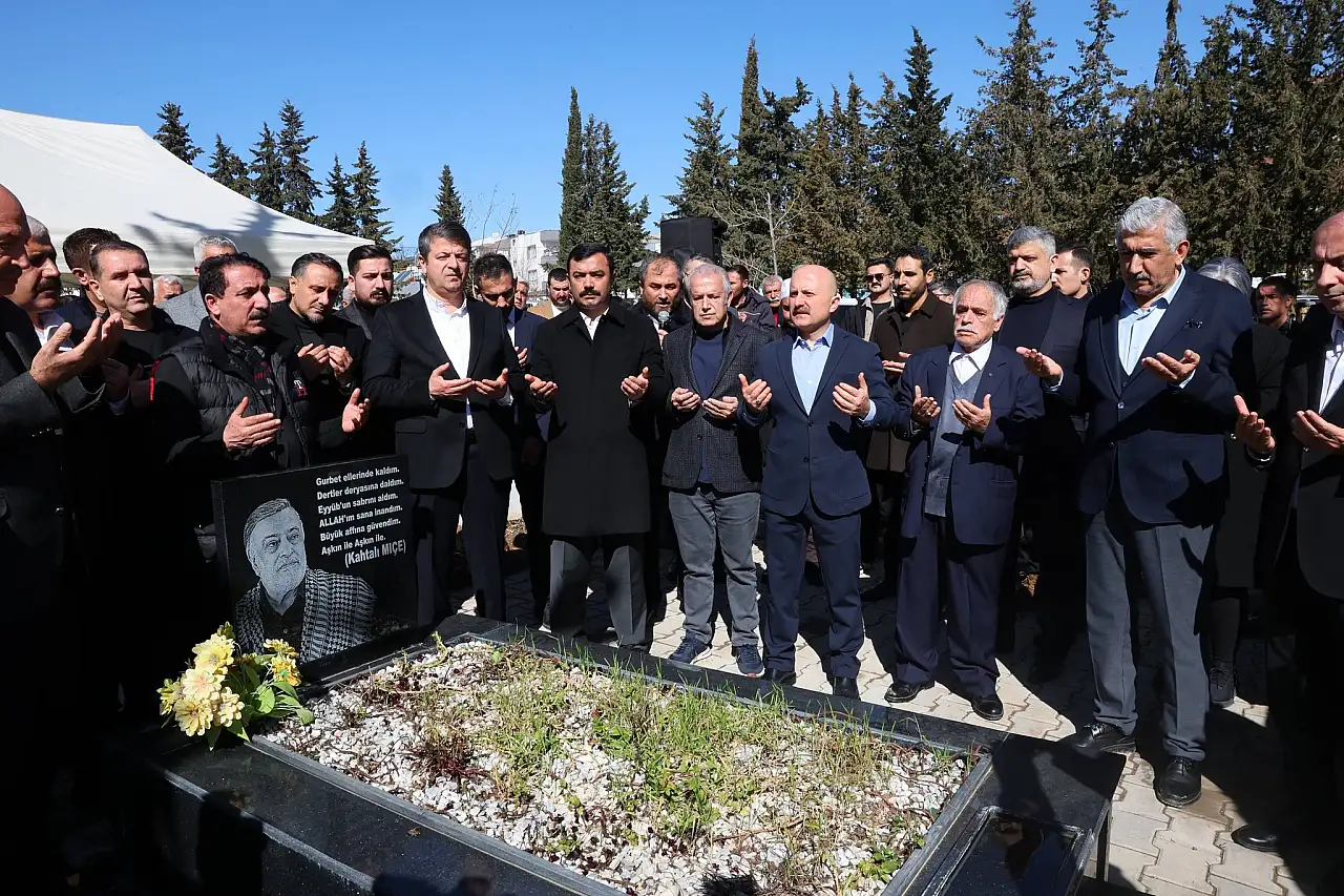 Kahtalı Mıçe vefatının birinci yıldönümünde mezarı başında anıldı