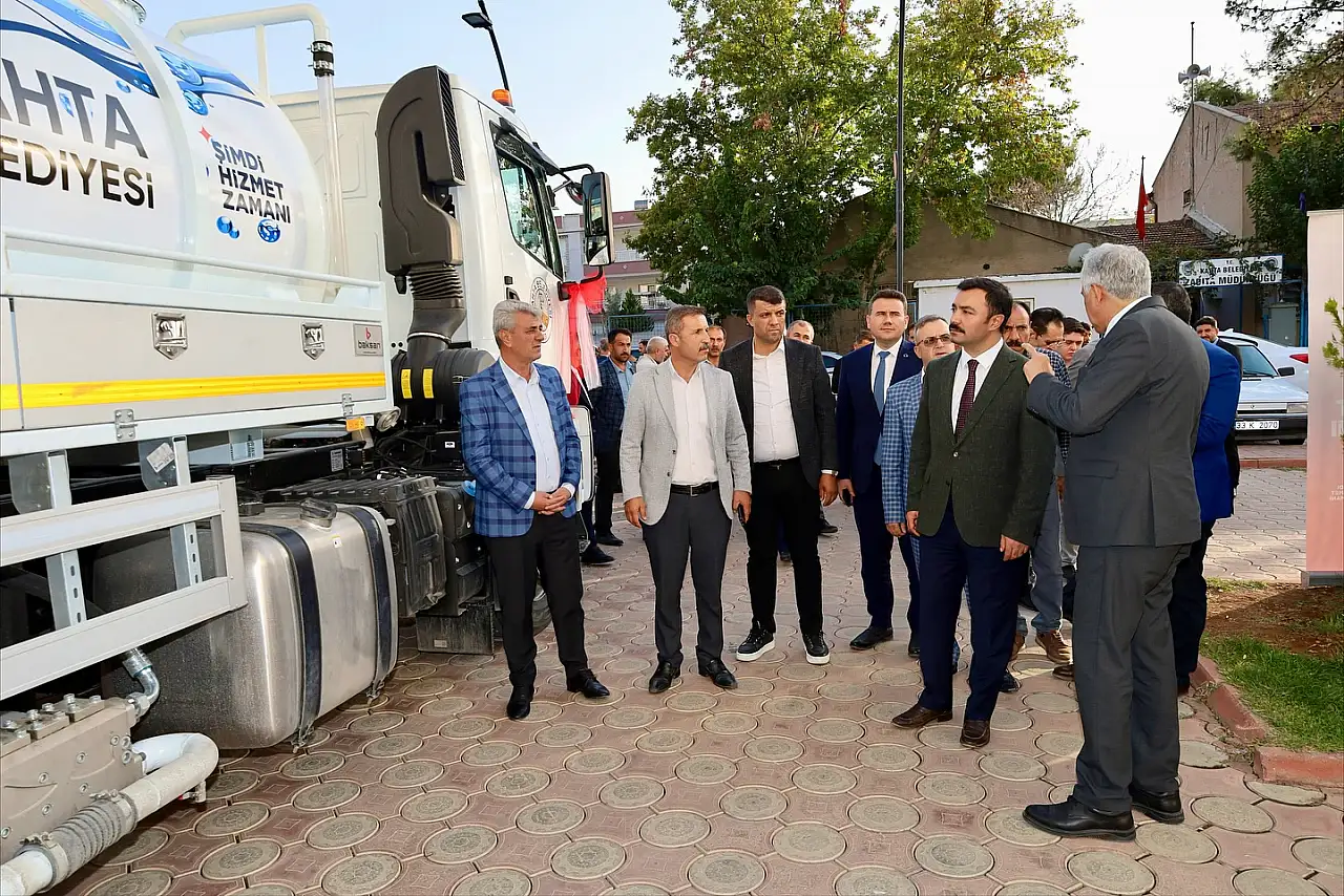 Kâhta Belediyesi Araç Filosuna 14 yeni araç daha katıldı