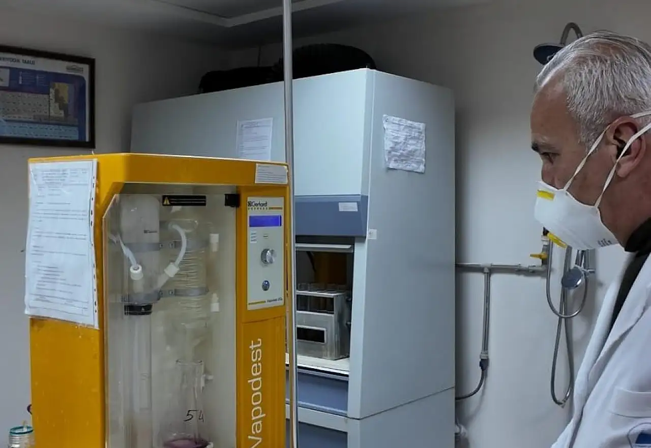 Adıyaman Üniversitesinden Çiftçilere Toprak Analizi Desteği