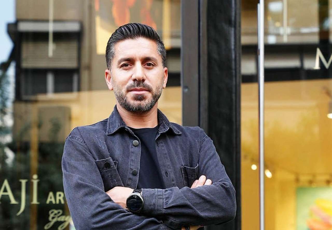 Ressam Ali İrgin'den SANKO Sanat Galerisinde 'Sonsuzluk Ağları' temalı resim sergisi