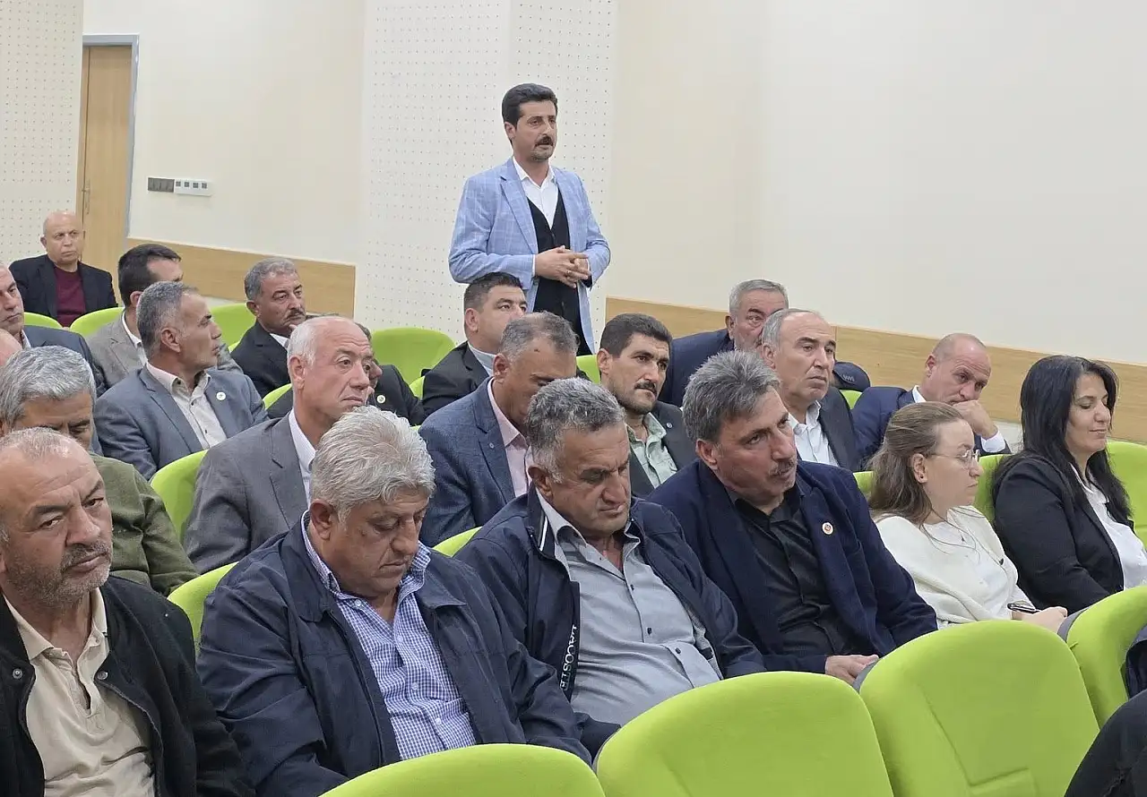 Gölbaşı'nda kalıcı konutlar ve altyapı çalışmaları değerlendirme toplantısı gerçekleştirildi