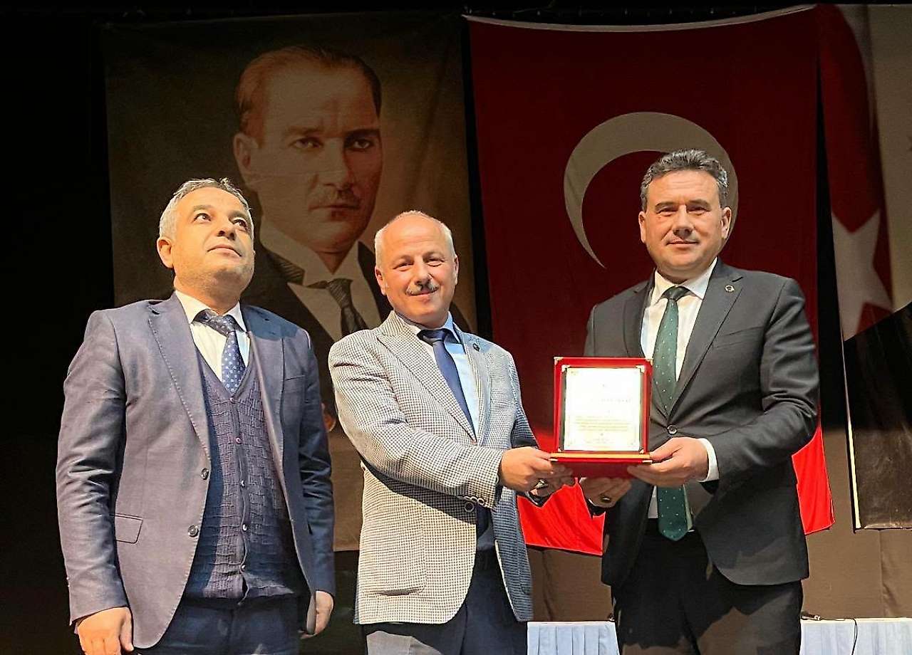 Kahta'da okul İdarecilerine Yönelik Eğitimde Yenilikler Konferansı Düzenlendi