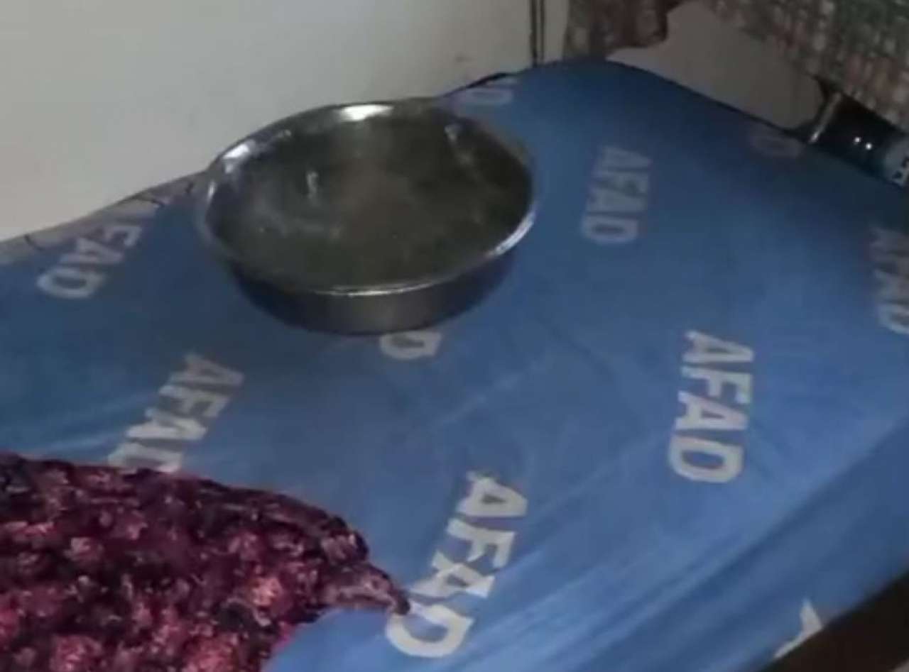 Gölbaşı'nda Konteynerleri su bastı: Depremzedeler zor durumda